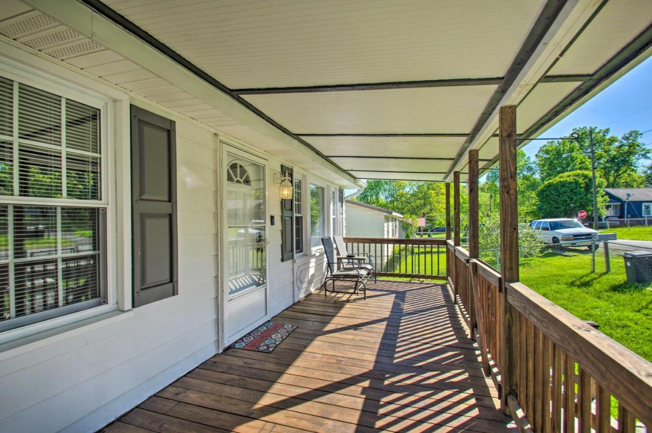 Dog-Friendly Fayetteville Home With Hot Tub! Dış mekan fotoğraf