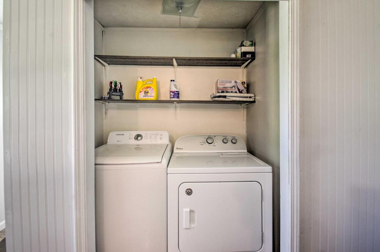 Dog-Friendly Fayetteville Home With Hot Tub! Dış mekan fotoğraf